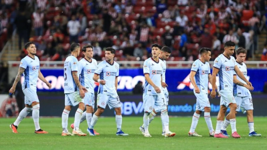 Cruz Azul se llevó el triunfo en el Azteca.