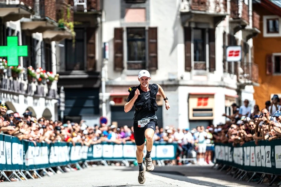 New Balance y el Maratón de Mont-Blanc, aliados en el épico trail running francés. | newbalance.com