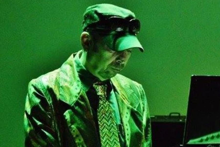 Carlos Robledo, figura clave del postpunk y la electrónica nacional. | carlos.robledo.90